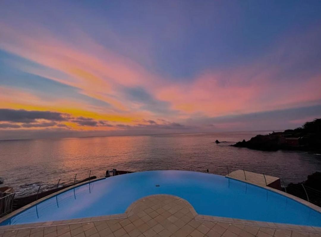 Tres Bel Appartement Cap Esterel Saint-Raphaël Exterior foto